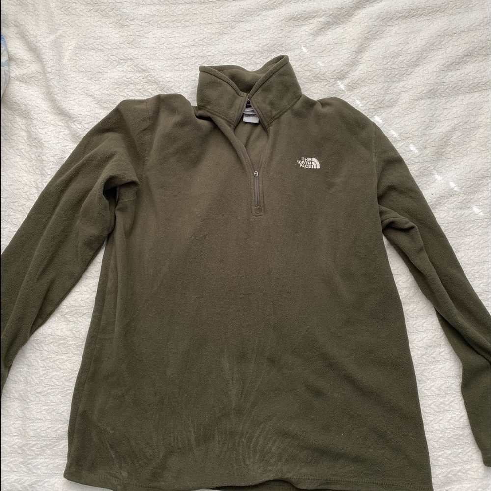 North Face men’s olive fleece quarter zip Size L